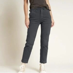 Rowan Jalen Straigh Leg Cropped Pant Women's in Charcoal Gray